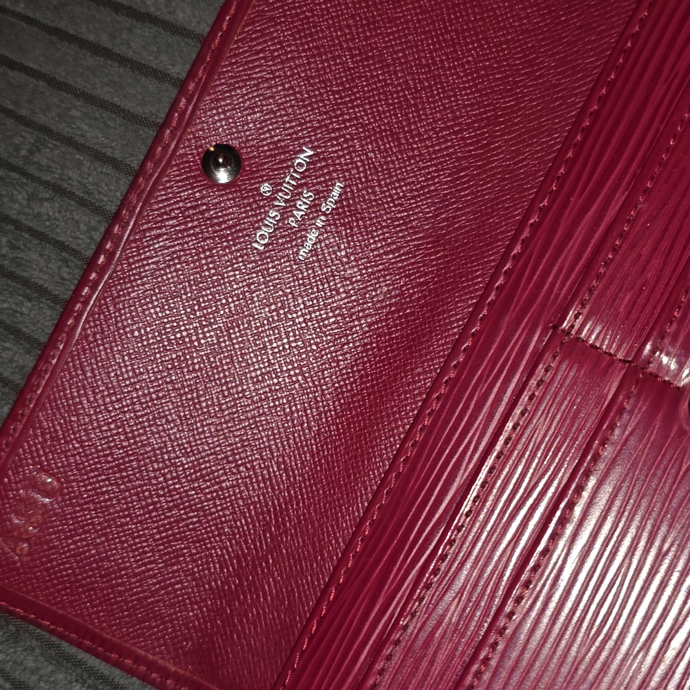 Louis Vuitton Epi Sarah International long wallet in Pink leather - Picture 12 of 12